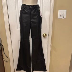 NWT black faux leather flare so pants size 0